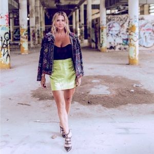 Meet your Posher, Rebecca